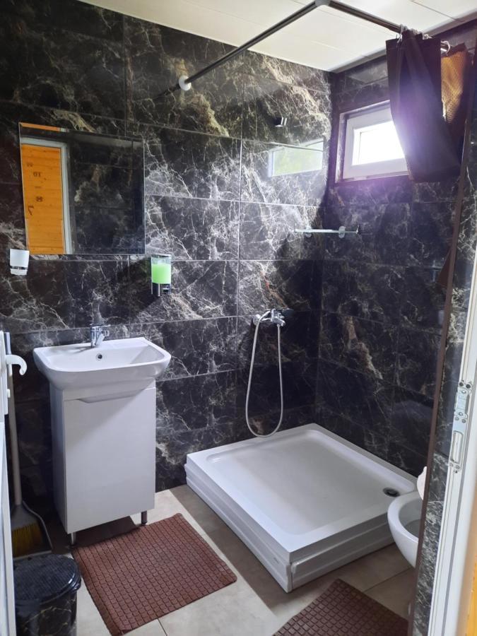 Family Hotel Maia - Cемейная Гостиница Майя Dashbashi Extérieur photo