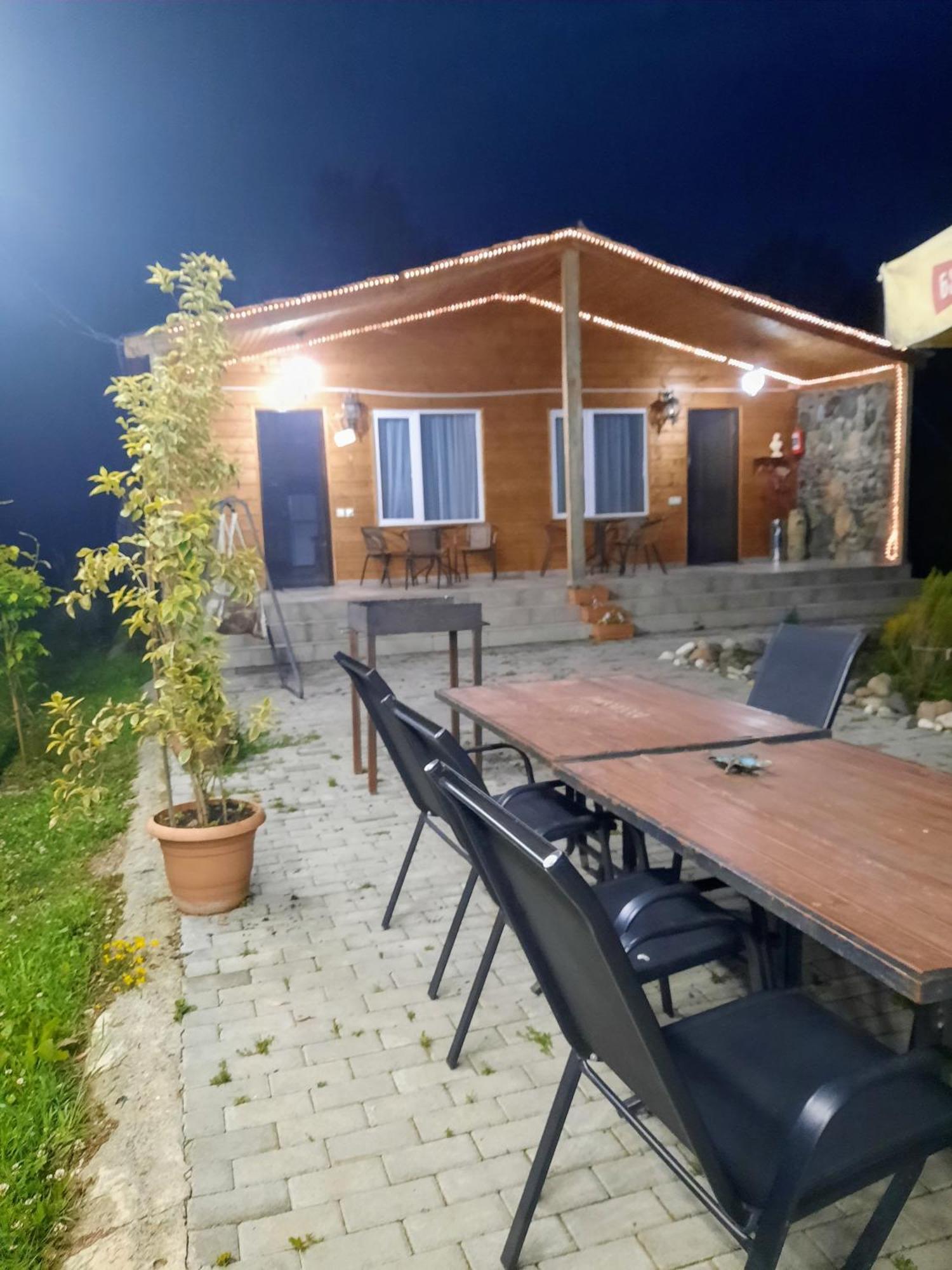 Family Hotel Maia - Cемейная Гостиница Майя Dashbashi Extérieur photo