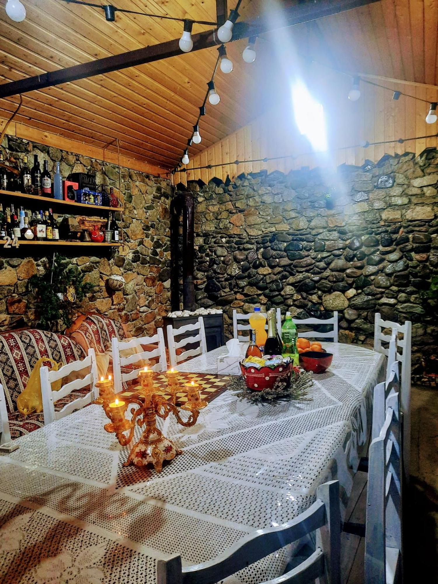 Family Hotel Maia - Cемейная Гостиница Майя Dashbashi Extérieur photo