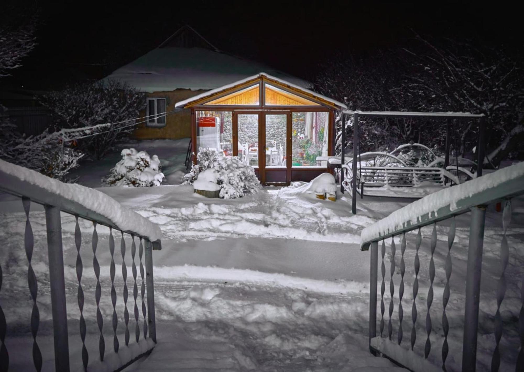 Family Hotel Maia - Cемейная Гостиница Майя Dashbashi Extérieur photo